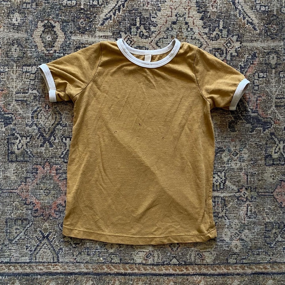 Childhoods tee
